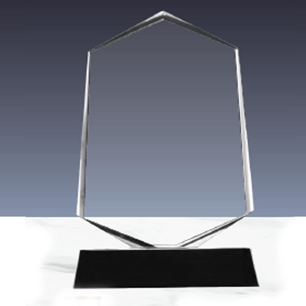 CR-05 Crystal Award with Black Base – Premium Glass Trophy (140 x 205 mm)